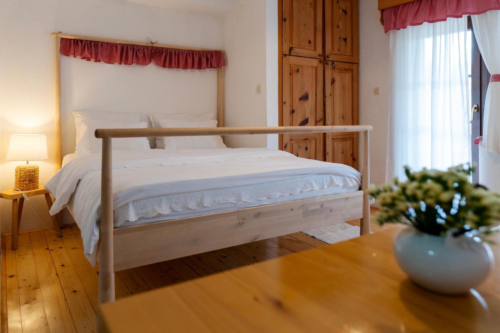 Guest Accommodation Butina Kuterevo Exteriér fotografie